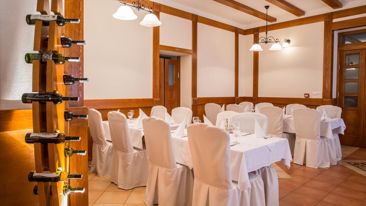 Hotel Knez Kupres  Eksteriør billede